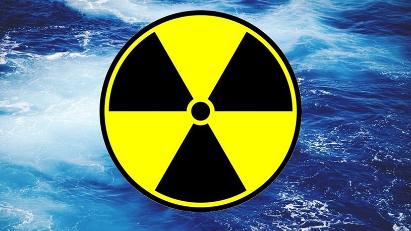 Pojawiły się nowe wieści na temat tragicznej sytuacji panującej w zniszczonej w wyniku fal tsunami elektrowni jądrowej w Fukushimie. Chodzi o radioaktywną ciecz, która składowana jest w setkach zbiorników. Nie ma już na nią miejsca i trzeba ją wylać do oceanu.