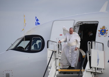 Papież zabierze do Włoch 50 migrantów z Cypru