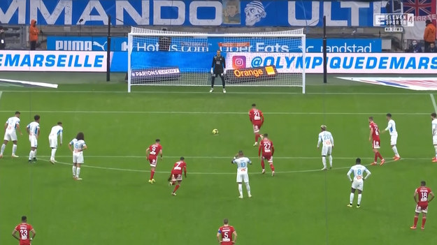 4 grudnia na Orange Vélodrome w Marsylii odbył się mecz 17. kolejki francuskiej Ligue 1 pomiędzy drużynami Olympique Marsylia i Stade Brest. Spotkanie zakończyło się zwycięstwem Stade Brest 2-1.
