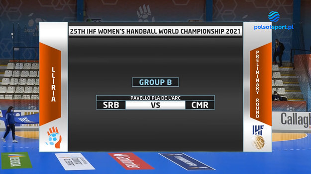 Skrót meczu MŚ piłkarek ręcznych 2021 Serbia – Kamerun 43:18 (19:9).

Ekipa z Afryki w swoim pierwszym meczu, mimo niezłego otwarcia bardzo wysoko przegrała z reprezentacją Rosyjskiego Związku Piłki Ręcznej (40-18).


 W ostatnim meczu Kamerun i Polska zagrają "o życie" - lepszy z tej dwójki przejdzie dalej. Nie "wyniesie" jednak do kolejnej fazy żadnych punktów, bowiem obie ekipy przegrały pierwsze starcia.

Mecz Kamerun - Polska zostanie rozegrany we wtorek, 7 grudnia. Początek o 18:00.



