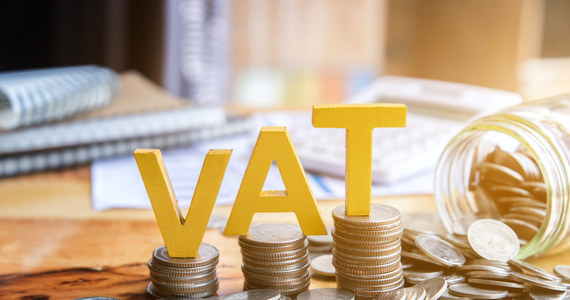 Rada Unii Europejskiej (kraje członkowskie) osiągnęła porozumienie w sprawie nowych unijnych przepisów dotyczących stawek podatku od wartości dodanej (VAT). Nowe regulacje dają krajom UE większą elastyczność w stosowaniu obniżonych i zerowych stawek VAT.