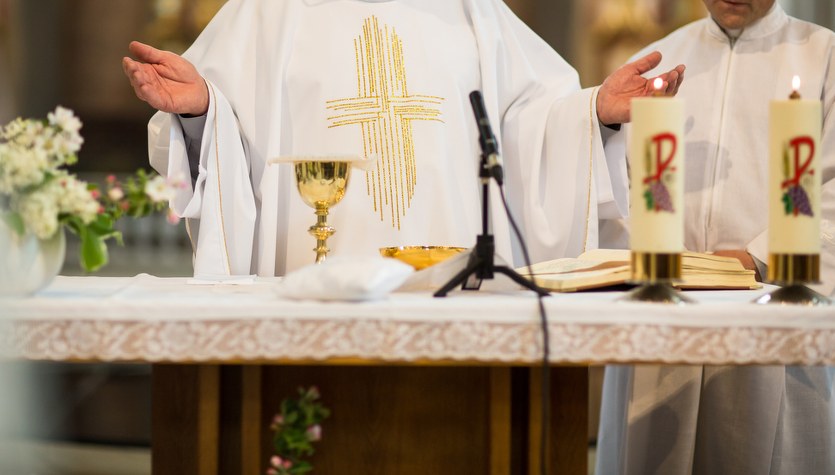 Rektor seminarium: Na skali prestiżu zawodu ksiądz jest nisko