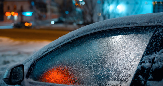 W czwartek należy się spodziewać zachmurzeń. Temperatura wyniesie od -5 stopni na południowym-wschodzie do 1 stopnia na zachodzie. Nad morzem spodziewany jest silny, porywisty wiatr - powiedział synoptyk IMGW Jakub Gawron.