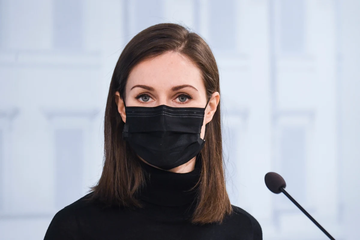 Fińska premier Sanna Marin przeprosiła opinię publiczną za to, iż w nocy z soboty na niedzielę była w jednym z helsińskich nocnych klubów, naruszając przepisy przeciwepidemiczne.