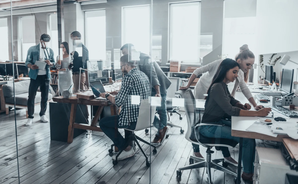 ​68 proc. Polaków uważa, że skrócenie tygodnia pracy do 4 dni pozytywnie wpłynęłoby na ich zdrowie - wynika z badania zleconego przez firmę Personnel Service. Najwięcej zwolenników skróconego czasu pracy jest w dużych firmach.