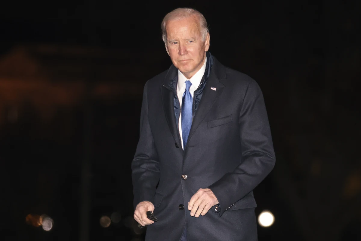 Prezydent Joe Biden zapewnił w rozmowach z prezydentem Ukrainy Wołodymyrem Zełenskim poparcie dla zasady "nic o Ukrainie bez Ukrainy" i zapewnił państwa wschodniej flanki NATO, że jest świadomy, iż problem rosyjskiego zagrożenia dotyczy całego regionu - podała wysoka rangą przedstawicielka administracji USA. Dodała, że w rozmowie z Putinem Biden nie zaoferował żadnych ustępstw. Wieczorem z prezydentem Bidenem rozmawiali też prezydenci państw Bukaresztańskiej Dziewiątki - Bułgarii, Czech, Estonii, Litwy, Łotwy, Polski, Rumunii, Słowacji i Węgier. 