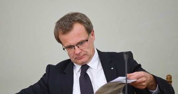 Ekonomista Ludwik Kotecki ma być jednym z kandydatów zgłaszanych przez Senat do Rady Polityki Pieniężnej - ustalili dziennikarze RMF FM. Kadencje dwóch członków RPP - Eugeniusza Gatnara i Jerzego Kropiwnickiego - dobiegną końca 25 stycznia przyszłego roku. Obaj na stanowiska zostali wskazani przez drugą izbę parlamentu.