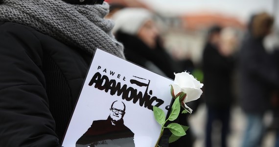 Koniec śledztwa w sprawie zabójstwa prezydenta Gdańska Pawła Adamowicza. Do sądu skierowany został akt oskarżenia przeciwko Stefanowi W. - poinformowała Prokuratura Okręgowa w Gdańsku.