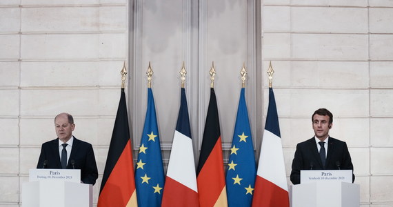 Konieczność budowania "silnej Europy" oraz ścisłej współpracy przy deeskalacji napięć na Ukrainie i wschodniej granicy Unii Europejskiej uzgodnili w Paryżu prezydent Francji Emmanuel Macron i kanclerz Niemiec Olaf Scholz. To pierwsza zagraniczna podróż nowego szefa rządu RFN.