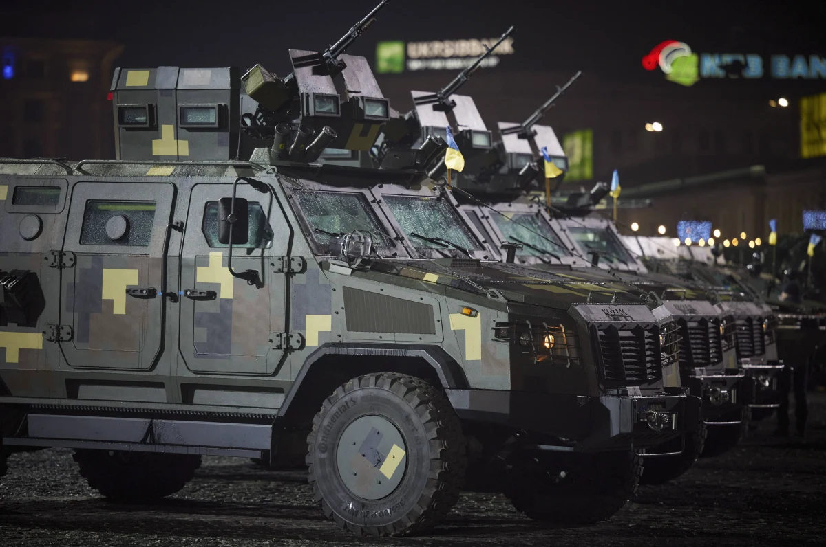 ​Szczyt UE w przyszłym tygodniu zagrozi Rosji "poważnymi konsekwencjami". Część obrad w sprawie sankcji będzie - utajniona.  Chodzi o napięcie w związku z ewentualnym atakiem militarnym Rosji na Ukrainę w najbliższych tygodniach. Dziennikarka RMF FM uzyskała dostęp do projektu dokumentu z unijnego szczytu w tej sprawie.