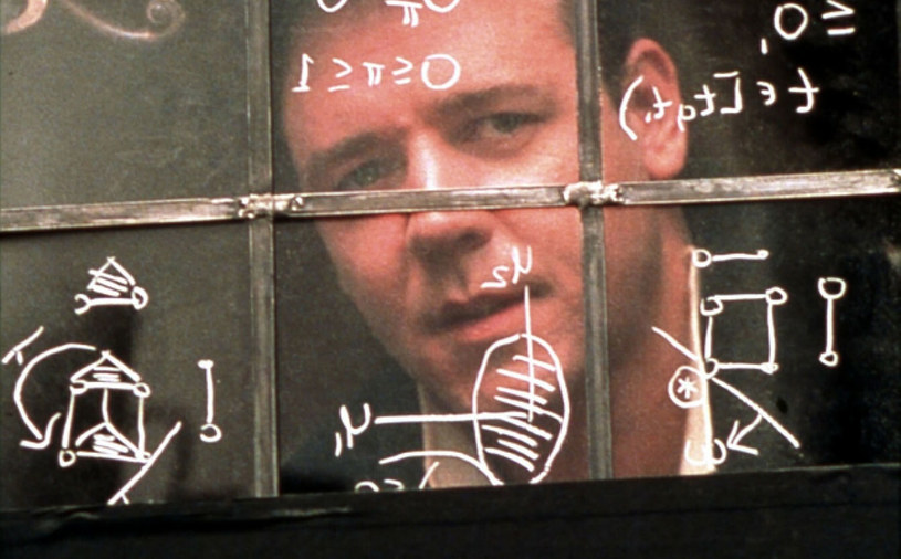 W recenzjach "Pięknego umysłu" chwalono przede wszystkim Russella Crowe’a, wcielającego się w genialnego matematyka chorego na schizofrenię. Aktor otrzymał niemal wszystkie nagrody. Odmówiono mu tej ostatniej i najważniejszej - Oscara. Jak się okazało, wiązało się to z wybuchowym charakterem Crowe’a. W poniedziałek mija 20 lat od premiery "Pięknego umysłu" Rona Howarda.