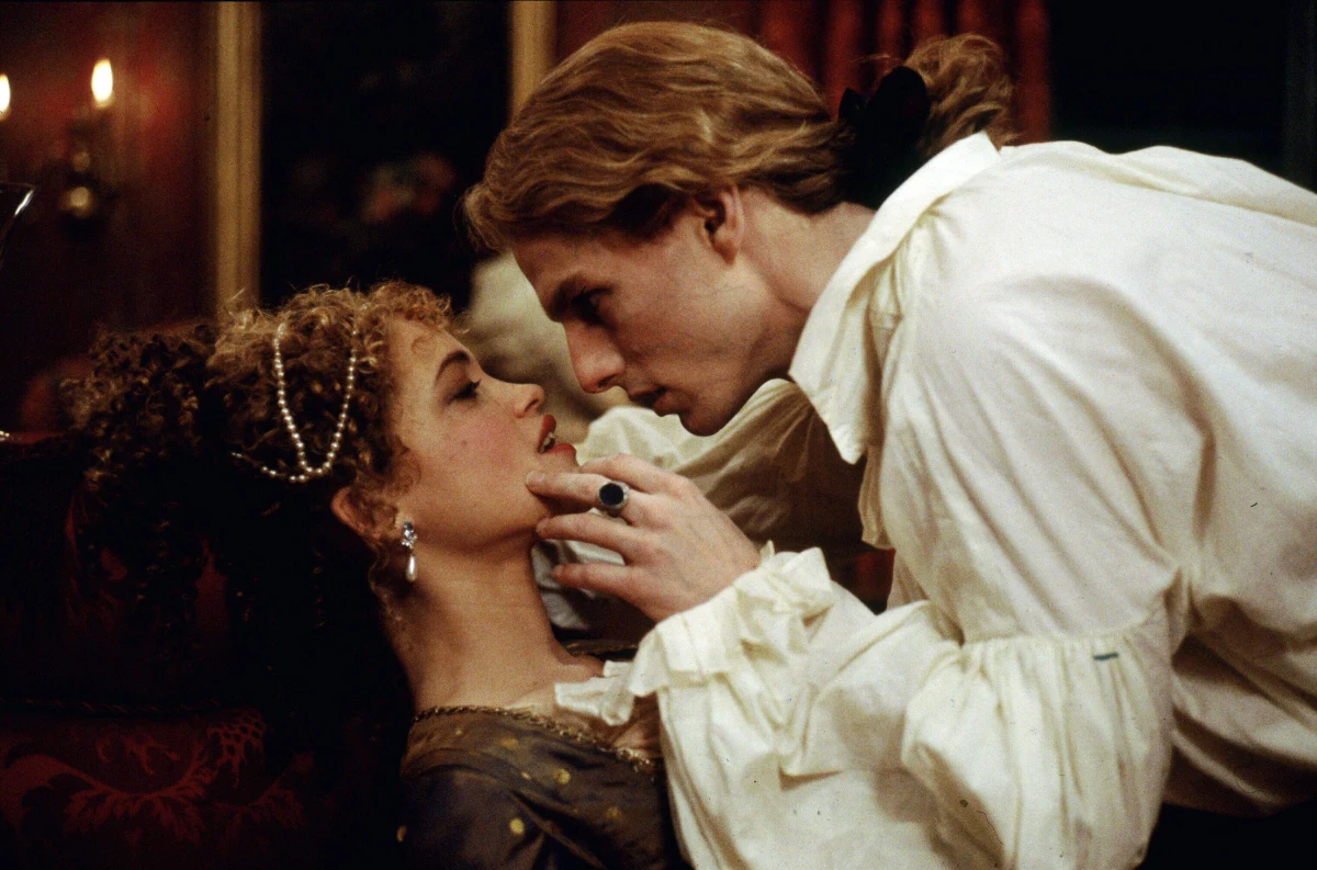 Nie żyje amerykańska pisarka Anne Rice, znana z powieści fantasy i o wampirach. Zmarła w wieku 80 lat. Jej książki byly tłumaczone na wiele języków, m.in. na polski. Popularność zdobył cykl "Kronika Wampirów", w tym "Wywiad z wampirem", którym zadebiutowała w 1976 roku.