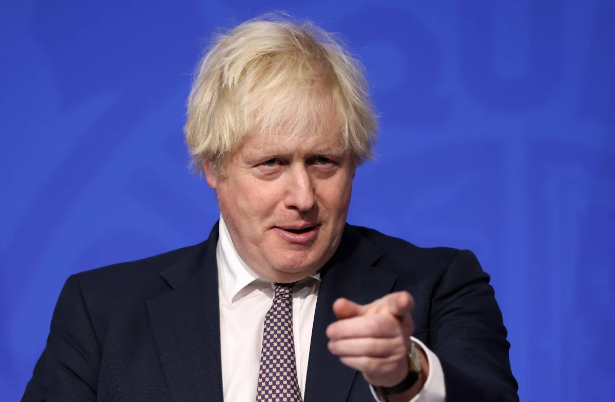 Premier Wielkiej Brytanii Boris Johnson ostrzegł prezydenta Rosji Władimira Putina. Wskazał, że jakiekolwiek działania destabilizujące wobec Ukrainy będą strategicznym błędem, który będzie miał znaczące konsekwencje - przekazało biuro szefa brytyjskiego rządu.