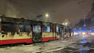 Gdańsk: Pożar w zajezdni tramwajowej. Spaliły się dwa pojazdy