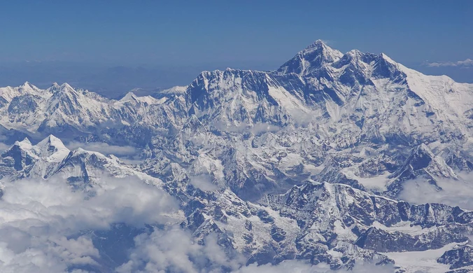 Rekord wejść na Mount Everest wyrównany. Nie przetrwa jednak długo