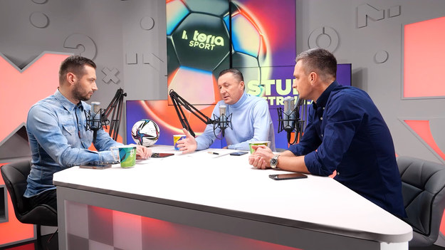W 18. odcinku programu "Studio Ekstraklasa" gośćmi Sebastiana Staszewskiego byli Tomasz Hajto i Sławomir Peszko. Ekspert sędziowski Łukasz Rogowski za pośrednictwem wideorozmowy wspominał o kontrowersjach, które były w ostatniej kolejce. 

W każdym odcinku eksperci podsumowują najciekawsze wydarzenia kolejki PKO Bank Polski Ekstraklasy. Oglądaj w poniedziałki o 20:00 NA ŻYWO w Interii! Partnerem projektu jest PKO Bank Polski.
