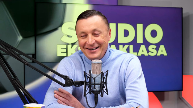 W 18. odcinku programu "Studio Ekstraklasa" gośćmi Sebastiana Staszewskiego byli Tomasz Hajto i Sławomir Peszko. Ekspert sędziowski Łukasz Rogowski za pośrednictwem wideorozmowy wspominał o kontrowersjach, które były w ostatniej kolejce. 

W każdym odcinku eksperci podsumowują najciekawsze wydarzenia kolejki PKO Bank Polski Ekstraklasy. Oglądaj w poniedziałki o 20:00 NA ŻYWO w Interii! Partnerem projektu jest PKO Bank Polski.
