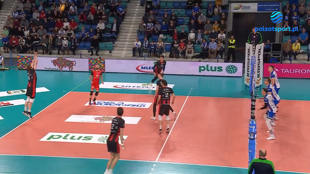 W 11. kolejce była masa pięknych akcji. Oto 10 najlepszych zagrań z ostatniej kolejki siatkarskiej PlusLigi.

Oglądaj wszystkie mecze PlusLigi w Polsat Sport!