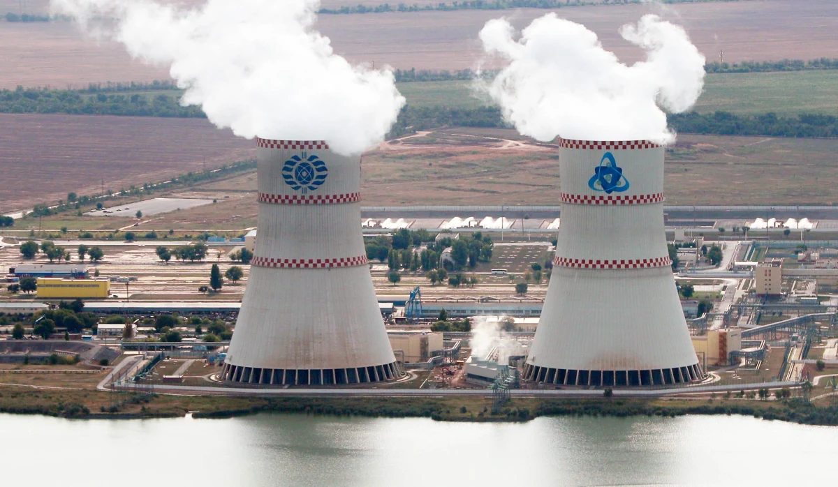 Budowę elektrowni jądrowych w naszym kraju popiera 74 proc. Polaków, a 20 proc. jest przeciwnego zdania - wynika z badania przeprowadzonego na zlecenia Ministerstwa Klimatu i Środowiska. Jak dodano, 58 proc. badanych zgodziłoby się na taką elektrownię w okolicy miejsca ich zamieszkania. 