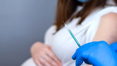 Która szczepionka przeciw Covid-19 jest najbezpieczniejsza dla kobiet w ciąży?