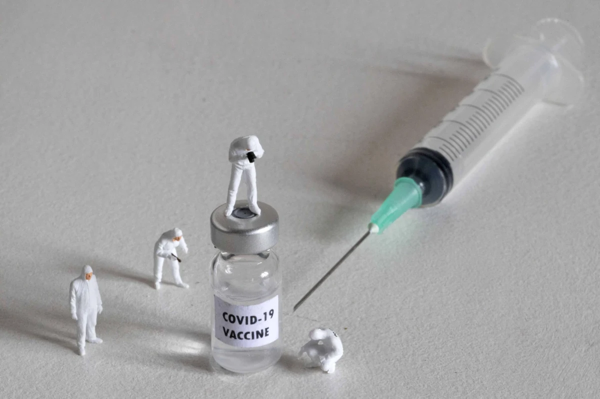 W ciągu ostatniej doby zmarło 566 chorych na Covid-19. Odnotowano ponad 20 tys. nowych zakażeń koronawirusem. 