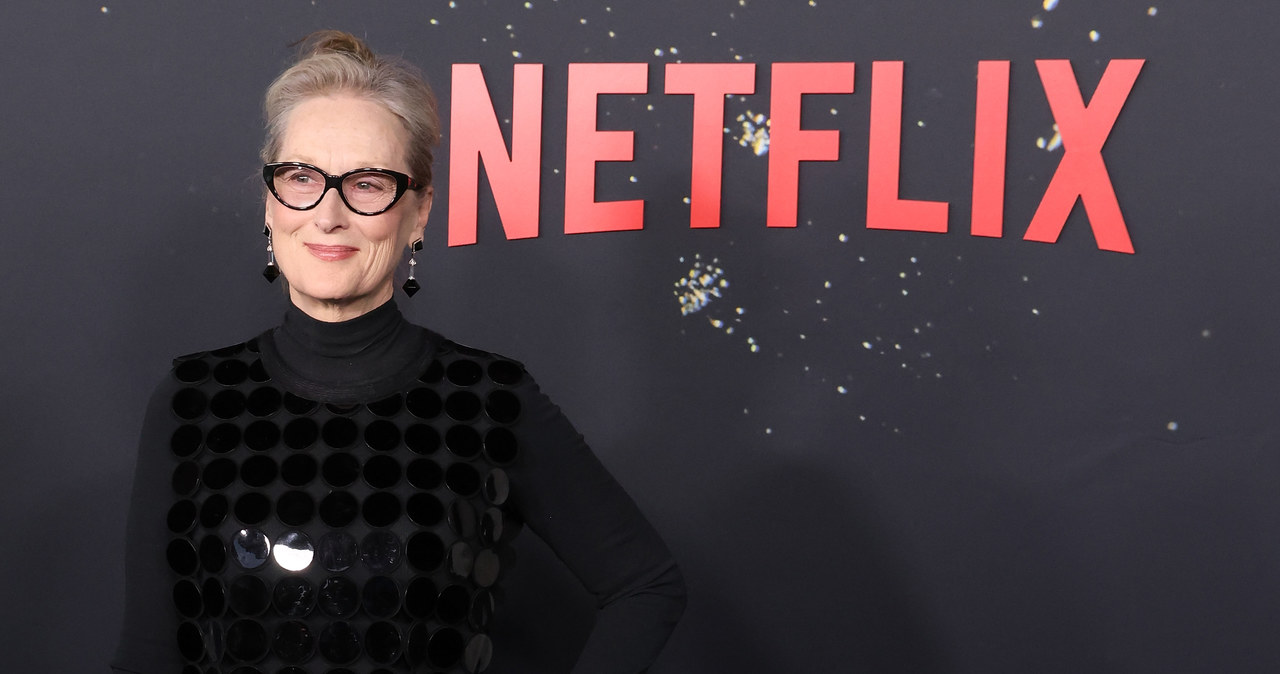 Nawet na Meryl Streep pandemia miała destrukcyjny wpływ pod kątem zawodowym i psychologicznym. Aktorka zdradziła, że kręcąc swój najnowszy film, komedię katastroficzną "Nie patrz w górę", miała poczucie, że zapomniała… jak się gra i z trudem radziła sobie na planie.