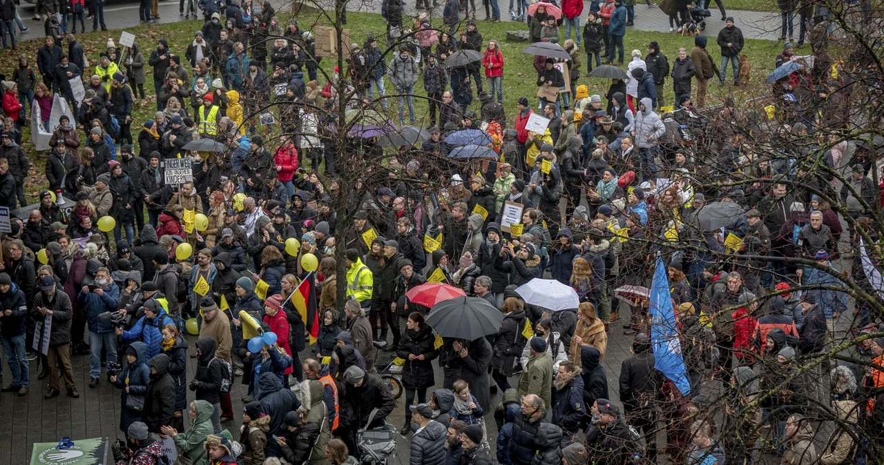 Protest koronasceptyków w Niemczech, zdj. ilustracyjne 