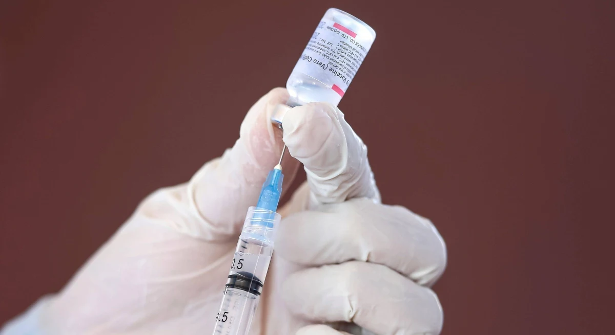 Rząd Ekwadoru ogłosił obowiązek szczepień przeciw Covid-19 dla wszystkich obywateli powyżej 5. roku życia z wyłączeniem tych, którzy mają medyczne przeciwwskazania. Władze przekonują, że takie rozwiązanie jest konieczne ze względu na wzrost liczby zakażeń i pojawianie się nowych wariantów koronawirusa. 