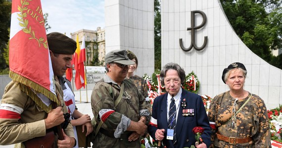 W Londynie w wieku 97 lat zmarła Marzenna Schejbal - uczestniczka powstania warszawskiego i zasłużona, bardzo aktywna działaczka polonijna. Informację o jej śmierci przekazała w piątek ambasada RP w Londynie.