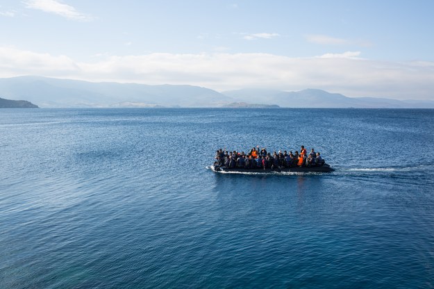 Wzrosła liczba ofiar zatonięcia łodzi z migrantami