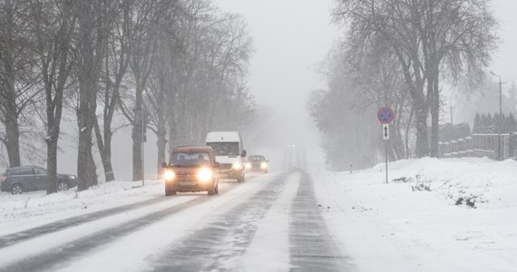 W sobotę w całym kraju będzie mroźno. W rejonach podgórskich silne opady śniegu. W Karpaty w nocy nawet minus 20 stopni - powiedział PAP Karol Walczak, synoptyk IMGW. 