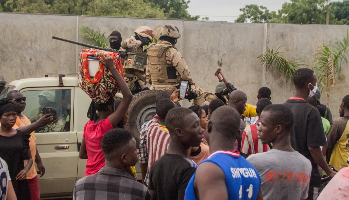W oświadczeniu wydanym w piątek wieczorem rząd Mali stanowczo zaprzeczył, że rozmieścił w kraju oddziały najemników z rosyjskiej Grupy Wagnera. Zażądał też przedstawienia dowodów przez 15 krajów Europy i Kanadę, które wydały wspólną deklarację w tej sprawie. 