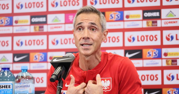 "O Dia", czołowy dziennik Rio de Janeiro podał, że trener piłkarskiej reprezentacji Polski Paulo Sousa podpisał w niedzielę umowę z brazylijskim klubem Flamengo. Tym doniesieniom zaprzeczył agent szkoleniowca Hugo Cajuda. "Z Flamengo nie ma nawet jeszcze porozumienia ustnego" - podkreślił. W niedzielę Paulo Sousa poprosił szefa Polskiego Związku Piłki Nożnej Cezarego Kuleszę o rozwiązanie kontraktu z PZPN za porozumieniem stron. "Stanowczo odmówiłem" - poinformował Kulesza. 