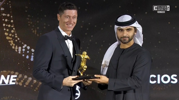 Robert Lewandowski odebrał statuetkę za najładniejszą bramkę roku 2021 na gali Dubai Globe Soccer Awards 2021.