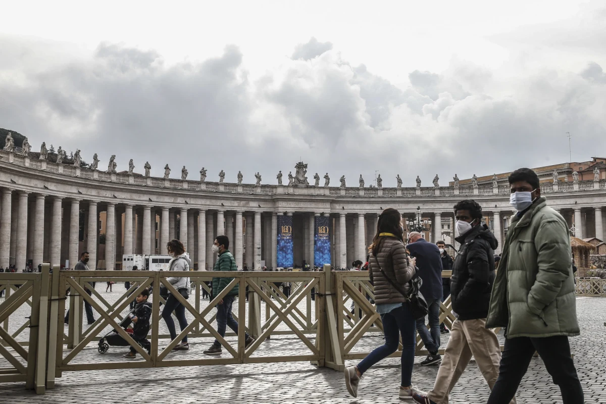 120 milionów miejsc noclegowych mniej niż w 2019 roku, czyli przed pandemią, zostało zajętych we Włoszech w tym roku - podała krajowa Izba Usług. Miniony rok był dla włoskiej turystyki katastrofalny - podkreślono w raporcie.