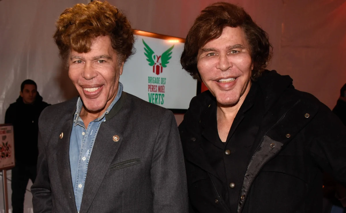 ​Grichka Bogdanoff nie żyje. Francuski prezenter i jeden ze słynnych bliźniaków miał 72 lata. Przez ostatnie tygodnie chorował w szpitalu na Covid-19. Do placówki medycznej trafił także jego brat Igor.