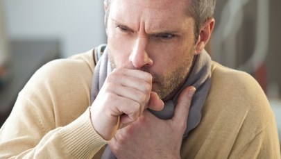 Omikron, przeziębienie, a może alergia? Jak odróżnić objawy?
