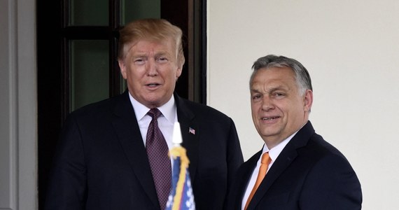 Były prezydent USA Donald Trump wyraził "całkowite poparcie" dla węgierskiego premiera Viktora Orbana przed wiosennymi wyborami na Węgrzech. Dodał, że Orban jest "silnym przywódcą, szanowanym przez wszystkich".