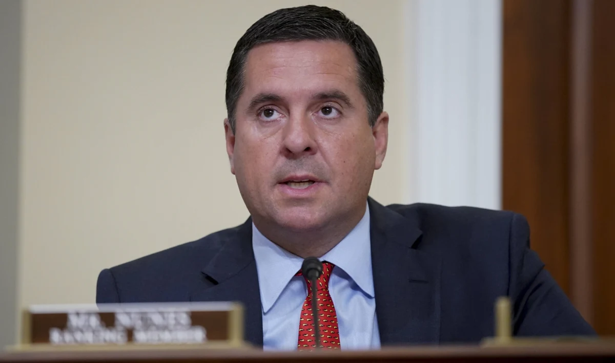 Republikański kongresmen z Kalifornii Devin Nunes w poniedziałek formalnie zrezygnował z mandatu członka Izby Reprezentantów. Polityk stanie na czele nowej firmy Donalda Trumpa, mającej stworzyć portal społecznościowy i platformę streamingową.