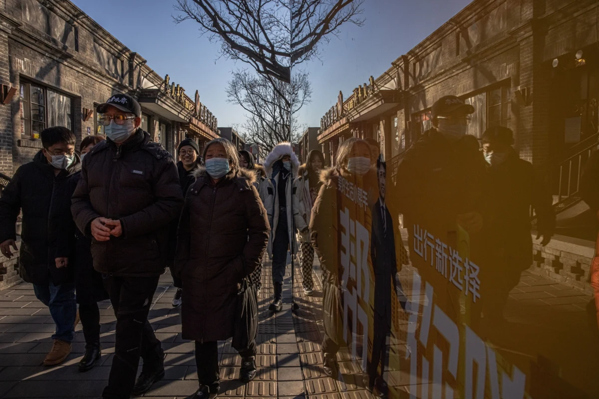 Władze zamieszkanego przez ponad milion osób miasta Yuzhou w środkowych Chinach wprowadziły surowy lockdown i zakazały mieszkańcom wychodzenia z osiedli. To reakcja na wykrycie w ostatnich dniach trzech lokalnych przypadków Covid-19.