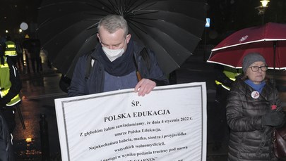 "Lex Czarnek" na sejmowej komisji. Padły wulgaryzmy