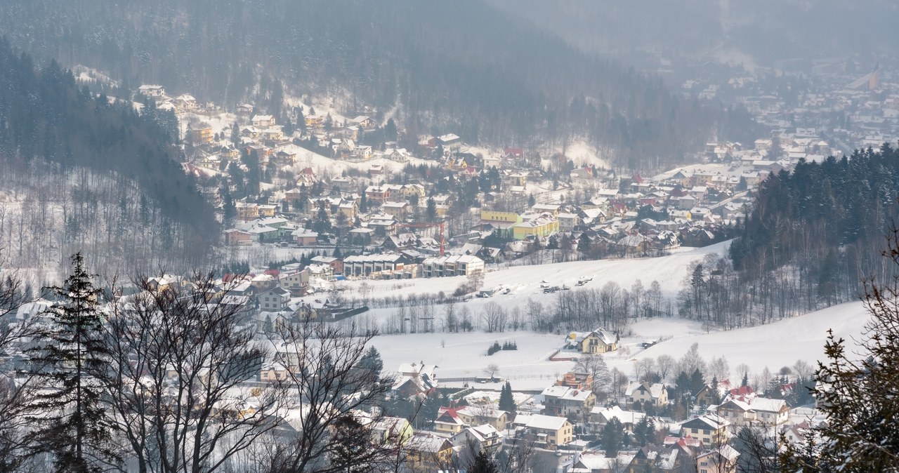 Koniec, darmowym, parkowaniem, parkingach, Szczyrk, Mountain, Resort, tego, sezonu, kierowcy, płacą, Prawdopodobnie, jedną, przy Koniec z darmowym parkowaniem pod wyciągami w Szczyrku. Miasto podjęło decyzję