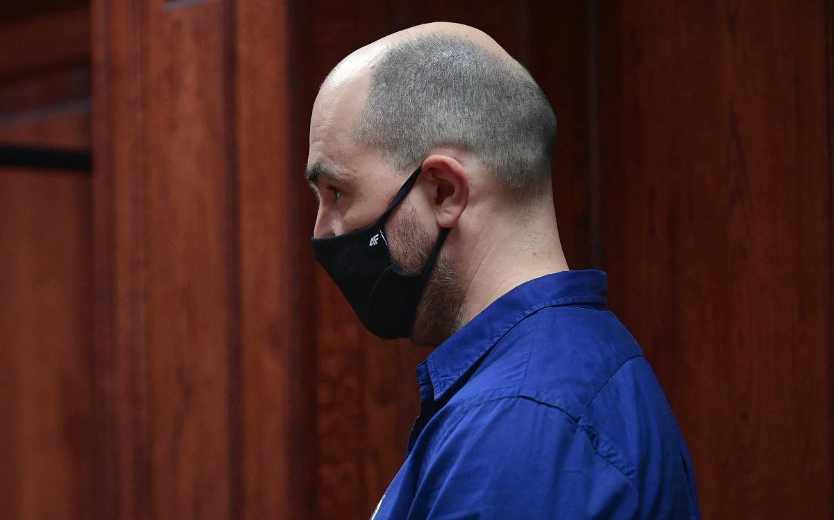 ​Na 10 stycznia Sąd Okręgowy w Warszawie wyznaczył  wyrok w procesie pisarza Jakuba Żulczyka oskarżonego o znieważenie prezydenta Andrzeja Dudy. Prokuratura domaga się przeprosin oraz pięciu miesięcy ograniczenia wolności w postaci prac społecznych; obrona chce uniewinnienia.