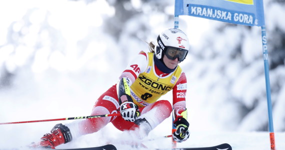 Maryna Gąsienica-Daniel wyrównała swoje najlepsze osiągnięcie w alpejskim Pucharze Świata, zajmując 6. miejsce w slalomie gigancie w Kranjskiej Gorze. Zwyciężyła zdecydowanie Szwedka Sara Hector, najszybsza w obu przejazdach.