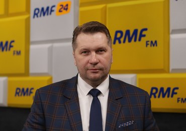 Co z feriami i studniówkami? Minister Czarnek odpowiada