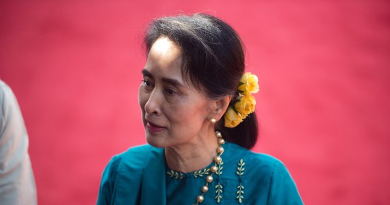 Aung San Suu Kyi została skazana na kolejne cztery lata więzienia. Odsuniętej od władzy demokratycznej przywódczyni Mjanmy zarzucano kilka przestępstw.