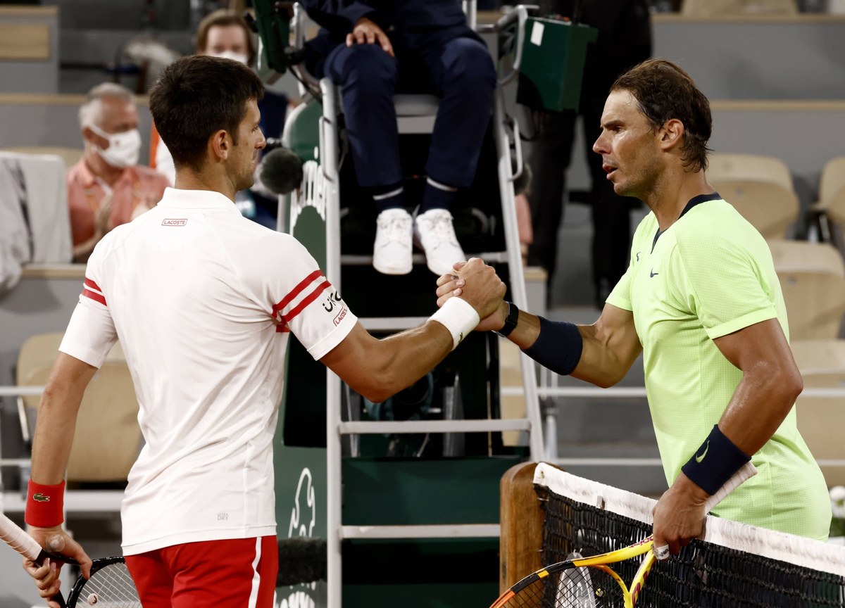 Rafael Nadal poparł decyzję sądu w Melbourne, który nakazał wypuszczenie Novaka Djokovica, uznając cofnięcie jego wizy za "nieracjonalne". "Sprawiedliwość przemówiła" - skwitował hiszpański tenisista, który jest jednym z największych rywali Serba.