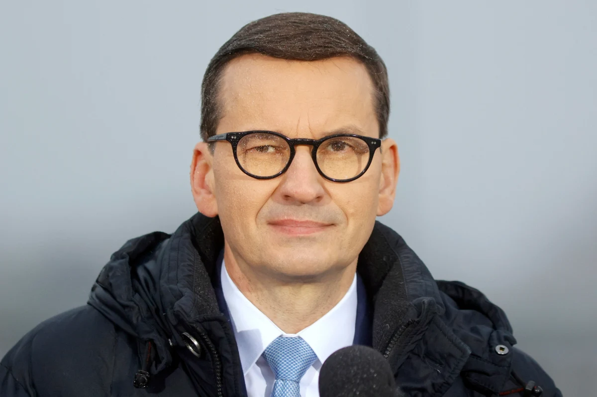 Mateusz Morawiecki zniósł górną granicę dodatków, które będą mogli otrzymać pracownicy kancelarii premiera – pisze Rzeczpospolita. To nie jest jedyna zmiana, która wyjdzie na dobre pracownikom tego urzędu.
