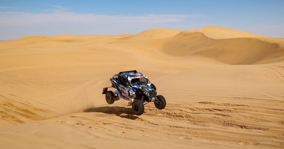 Czwarte etapowe zwycięstwo w Rajdzie Dakar, a licząc z prologiem piąte, odnieśli Marek Goczał i Łukasz Łaskawiec z Cobant Energylandia Rally Team w kategorii lekkich pojazdów UTV. Polacy nie zwalniają tempa i awansowali na czwarte miejsce w klasyfikacji generalnej.