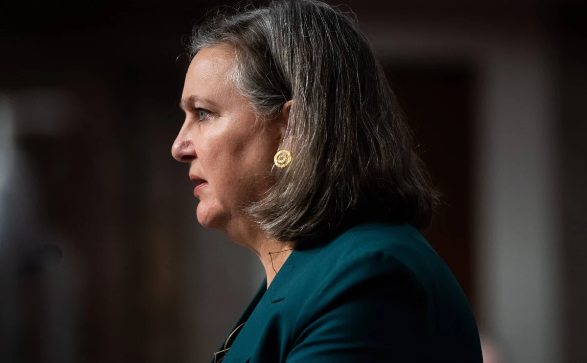 Przygotowywane przez USA i UE sankcje na wypadek wznowienia przez Rosję agresji przeciwko Ukrainie mogą nie być identyczne, ale będą dla Moskwy bolesne - oświadczyła we wtorek zastępczyni sekretarza stanu USA Victoria Nuland. Jak dodała, Rosja podejmuje obecnie działania "w kierunku przeciwnym do deeskalacji".